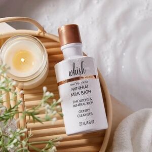 Whish Rose Hip + Lotus Mineral Milk Bath 8oz/237ml New and Sealed